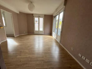 Appartement en location &agrave; Beligneux / 2 pi&egrave;ces 62 m&sup2;