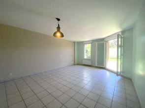 Appartement en location à Miribel / 3 pièces 71 m²
