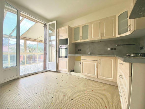 Maison en location &agrave; Chatillon sur chalaronne / 4 pi&egrave;ces 98 m&sup2;