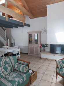 Maison en vente à Dommartin / 6 pièces 205 m²