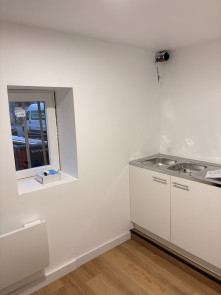 Local Commercial en vente &agrave; Beynost